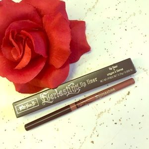 Kat Von D Everlasting Lip Liner in Lolita